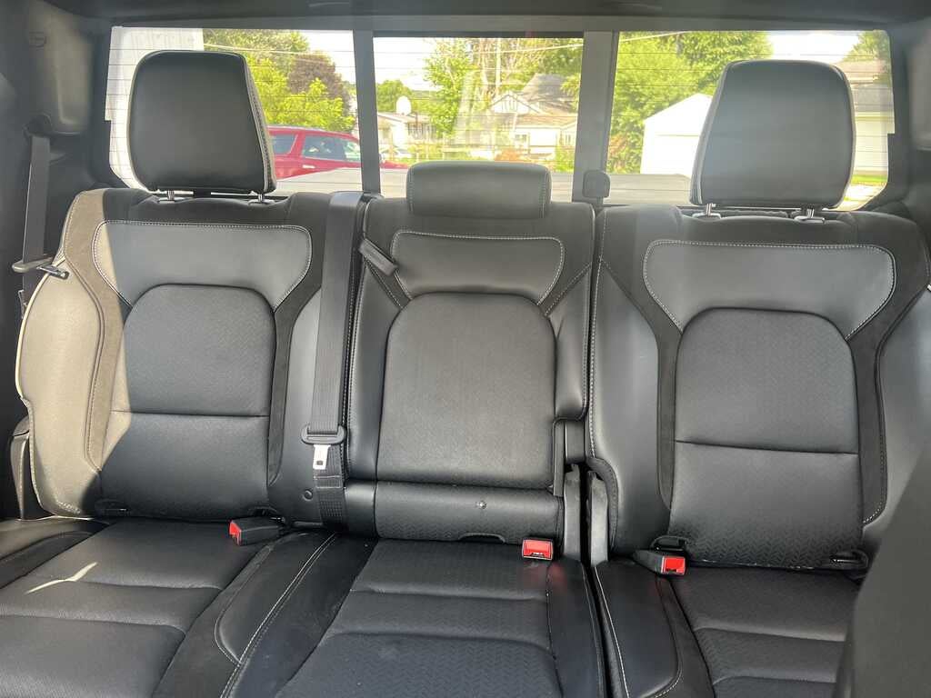 2025 RAM 1500 Laramie Crew Cab 4x4 6'4' Box