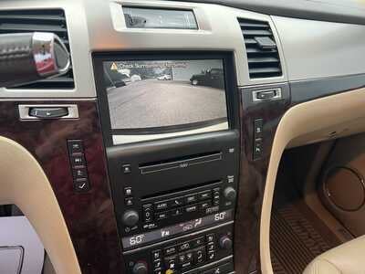 2009 Cadillac Escalade Standard
