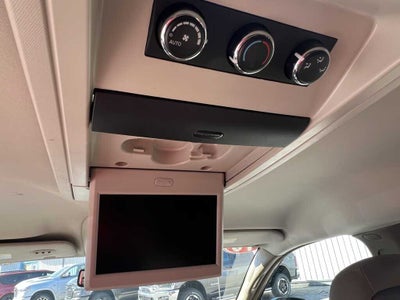 2016 Chrysler Town & Country Touring-L