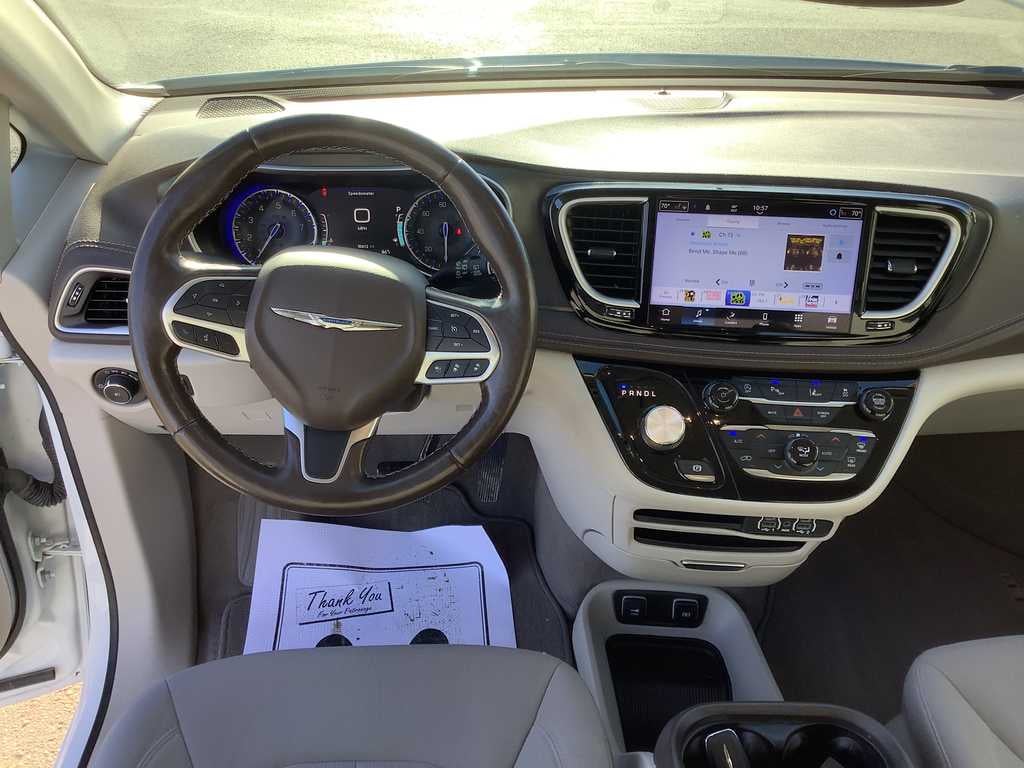2021 Chrysler Pacifica Touring