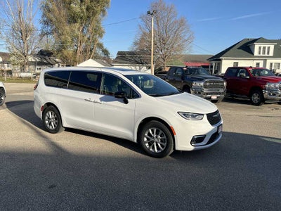 2026 Chrysler Pacifica PACIFICA LIMITED AWD