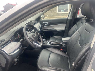 2022 Jeep Compass Latitude Lux 4x4