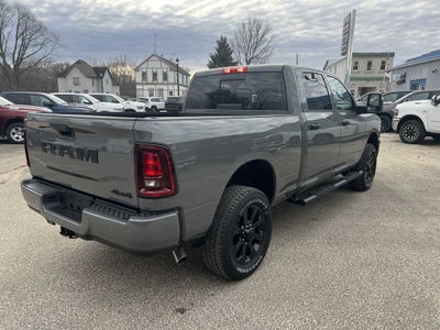 2026 RAM Ram 2500 RAM 2500 BLACK EXPRESS CREW CAB 4X4 6'4' BOX