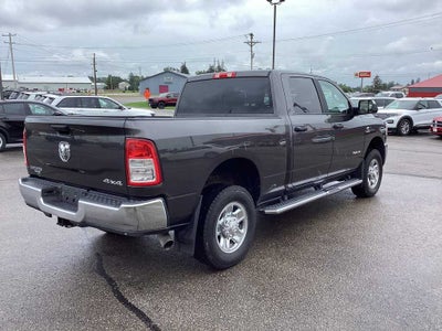 2022 RAM 2500 Big Horn Crew Cab 4x4 6'4' Box
