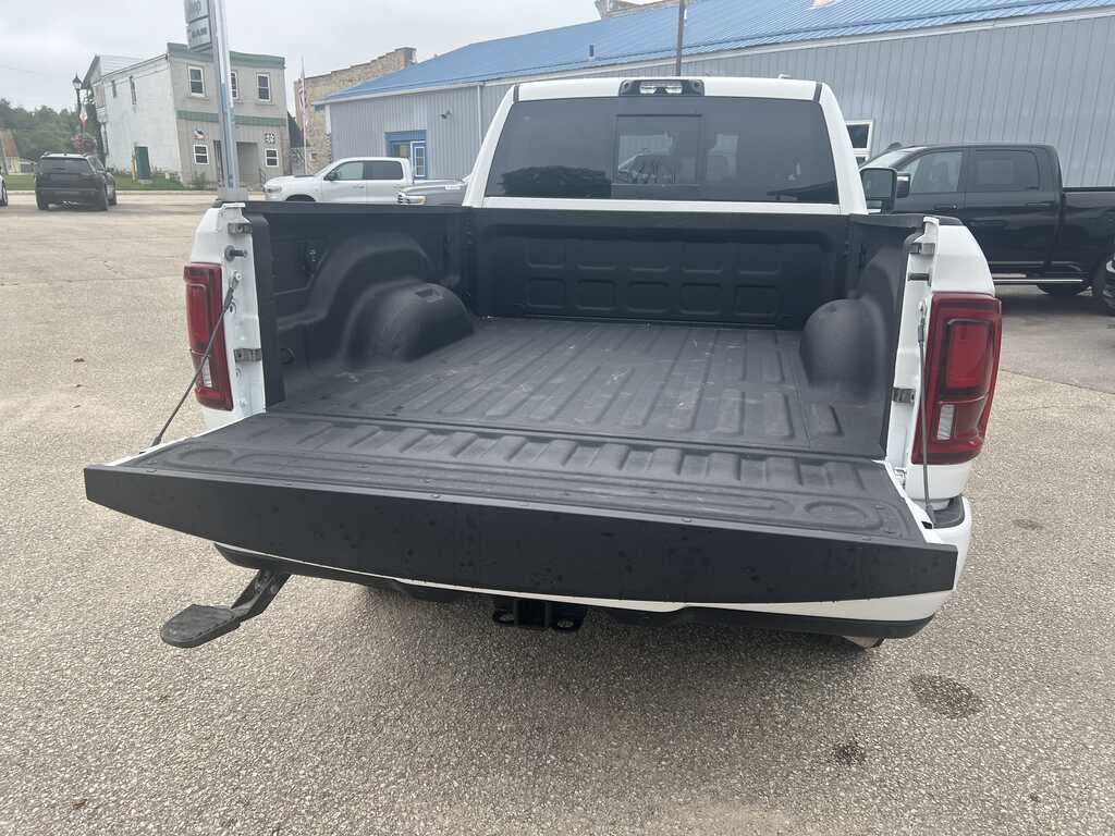 2026 RAM 2500 Laramie Crew Cab 4x4 6'4' Box