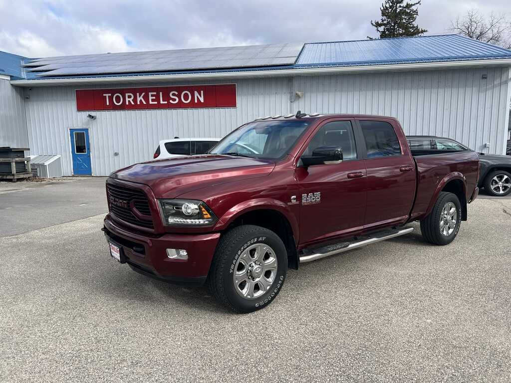 2018 RAM 2500 Laramie Crew Cab 4x4 6'4' Box