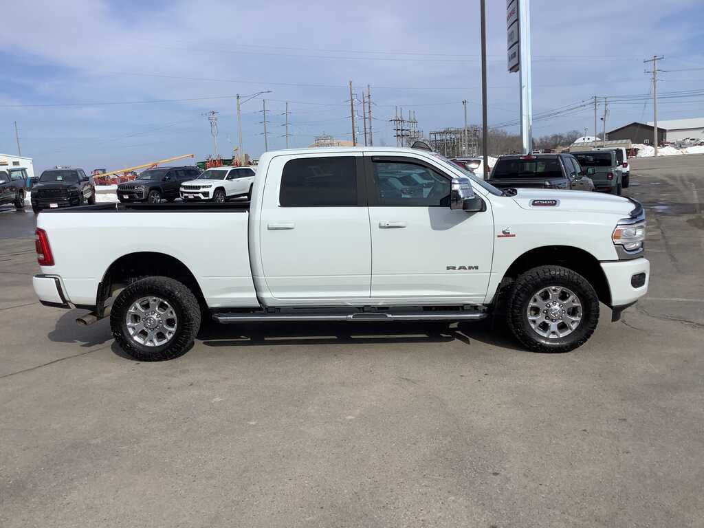 2023 RAM 2500 Laramie Crew Cab 4x4 6'4' Box
