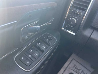 2018 RAM 2500 Laramie Crew Cab 4x4 6'4' Box