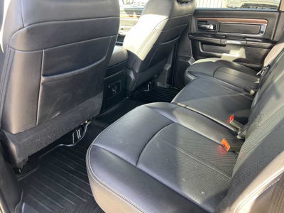 2018 RAM 2500 Laramie Crew Cab 4x4 6'4' Box